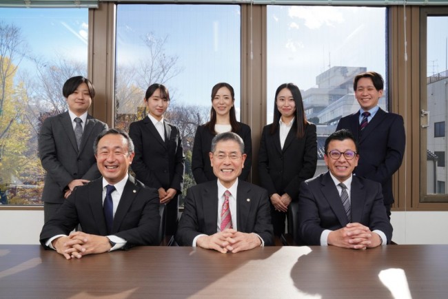 府中相続税サポートセンターの集合写真